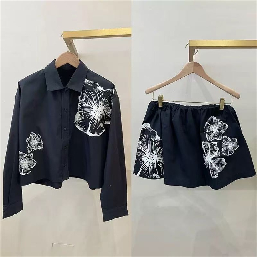 Romper Floral Print - Романтический комплект из белой рубашки с
