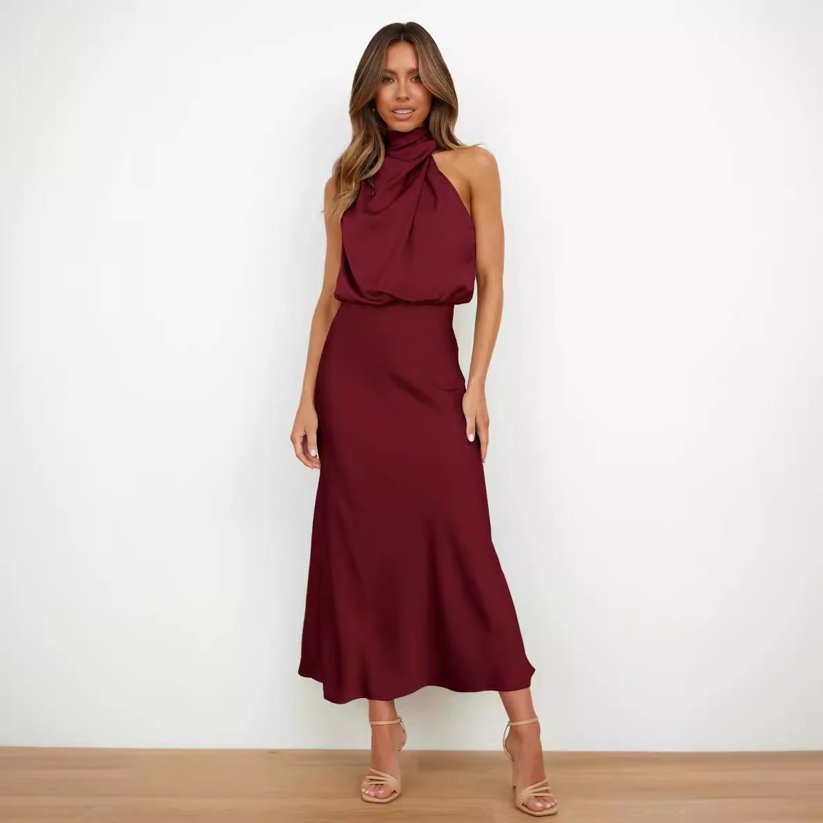 Атласное платье макси без рука – обзор и цена Maxi Dress Halter